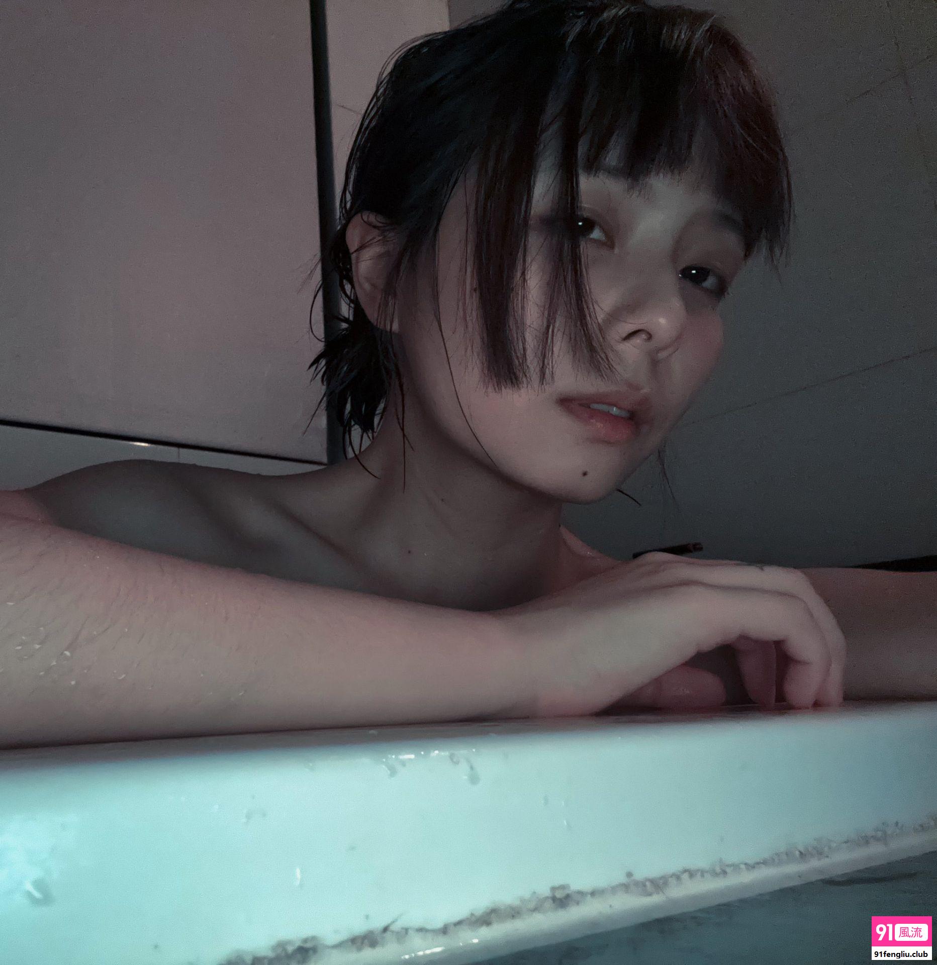 00后反差学妹兼职